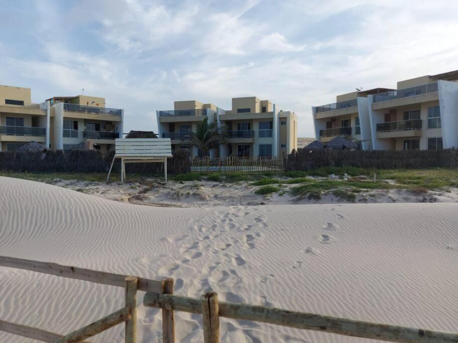 Vilas Na Praia Residence O Paraiso E Aqui Aracati Buitenkant foto